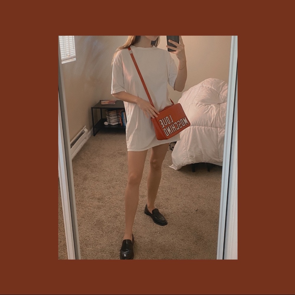 PRETTY LITTLE THING dress T-shirt